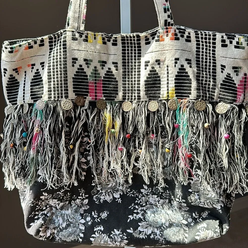 AMERICA & BEYOND Women's Cotton Floral Fringe Medallion Boho Tote Bag Black